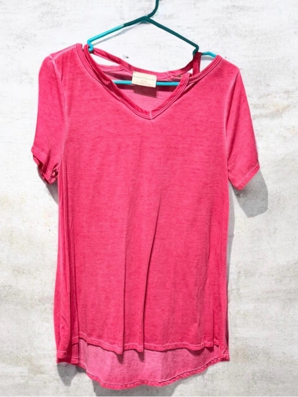 Bobbie Brooks Hot Pink V-Neck Short Sleeve Top NWOT/NIP
